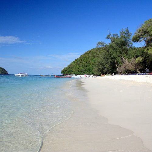 シャロン湾 コーラル島