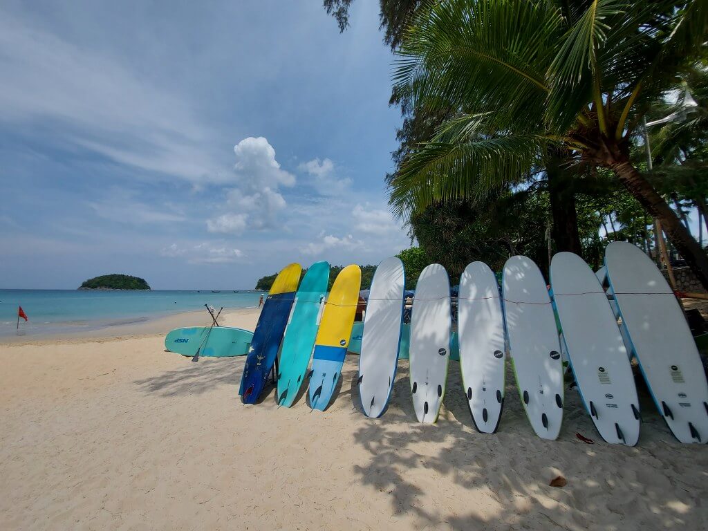 phuket surfing beginners